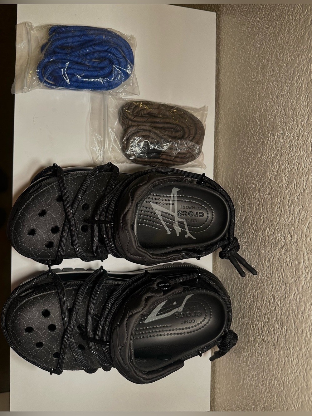 Rauw Alejandro x Crocs "Las Sensei" Mega Crush Clogs